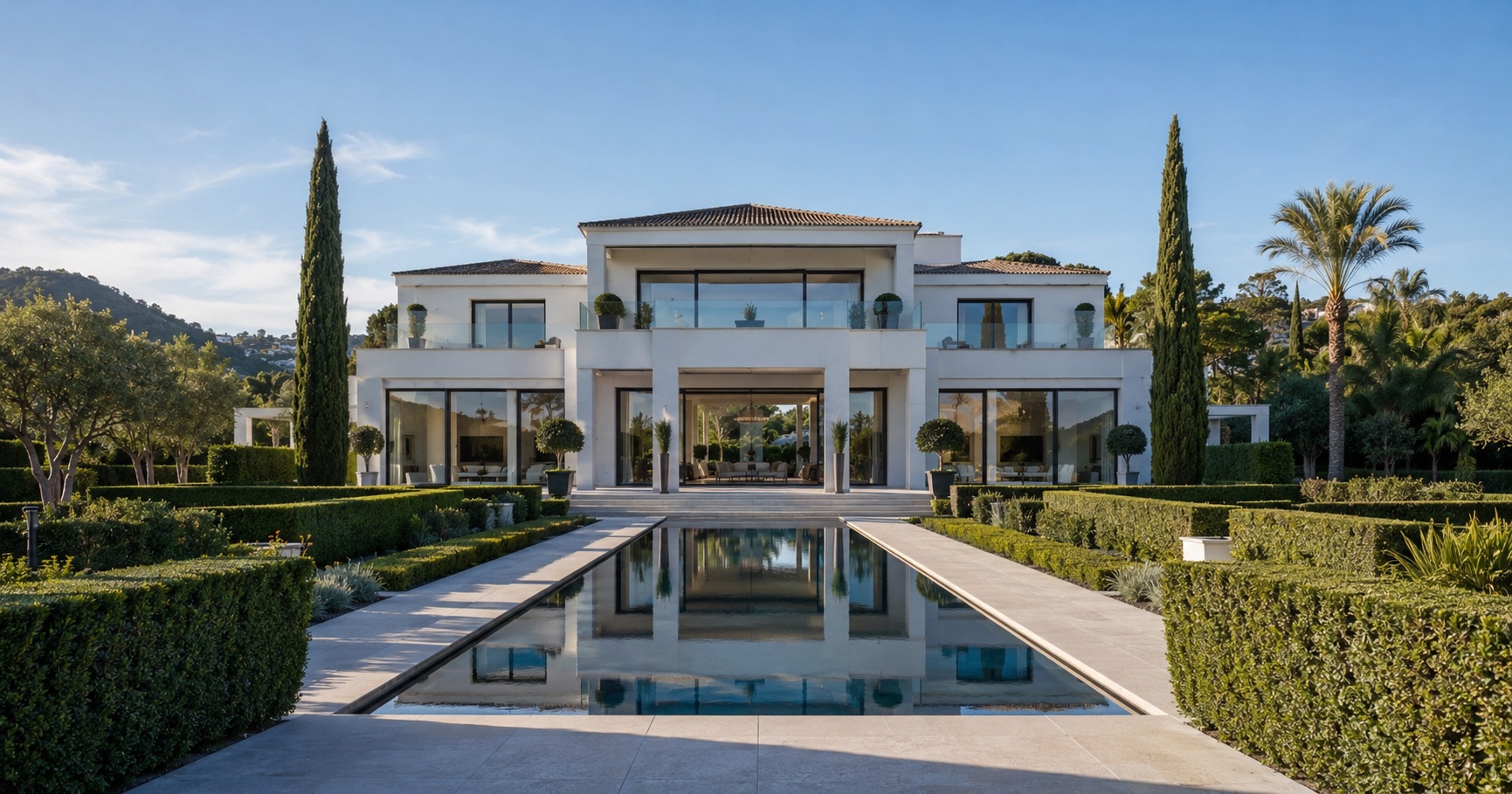 Prime Marbella villa on the Costa del Sol for French buyers